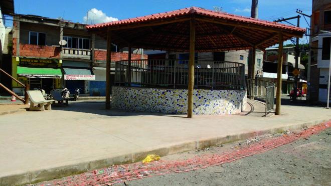 A nova Praça do bairro Limoeiro já está quase pronta