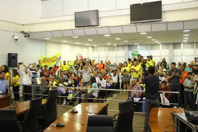 A movimentação ganhou força por volta das 19h