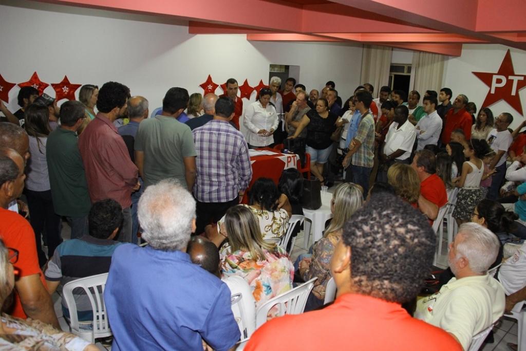 Militantes lotaram a sede do PT durante convenção