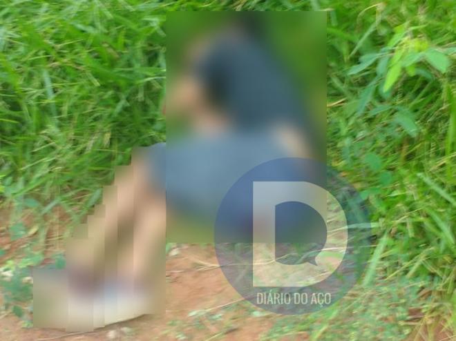 Estas fotos, de uma pessoa baleada, estão circulando no whatsapp, e a família afirma que é o rapaz desaparecido