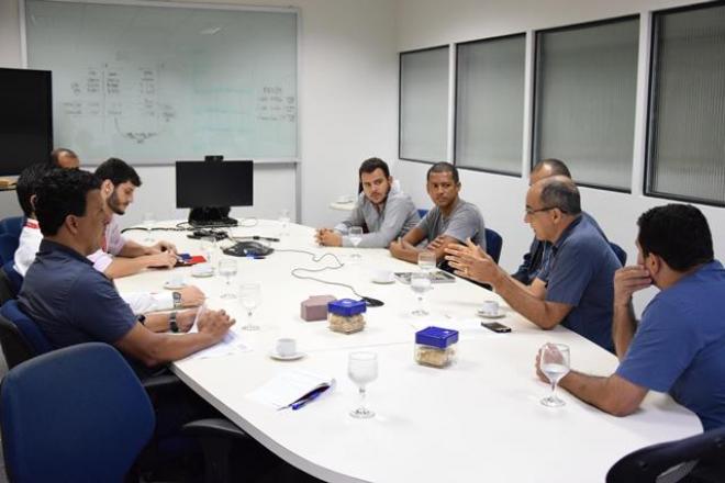 Representantes das duas instituições apresentaram os resultados em reunião na siderúrgica