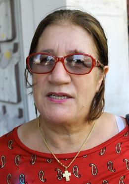 Maria José Inês, 60 anos, aposentada  O horário de verão tem algumas desvantagens, a hora de levar crianças pra escola é ruim e dormir também, mas não interfere muito a minha rotina”. 