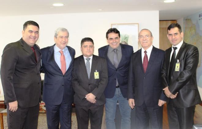 Comitiva de parlamentares foi recebida pelos ministros Eliseu Padilha e Antônio Imbassahy