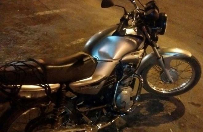 A motocicleta roubada é uma Yamaha YBR