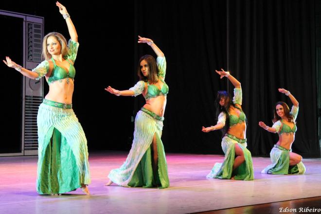 Dançarinas da Cia. Cíntia Barros farão um show especial