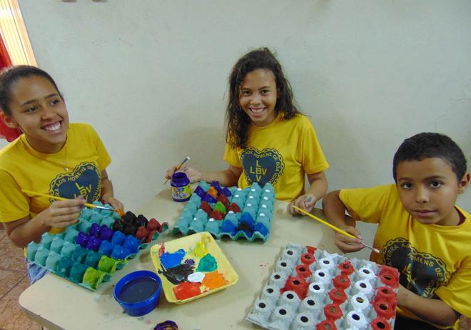 A alegria das atendidos nas oficinas é contagiante