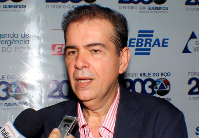 Mauro Oscar durante entrevista