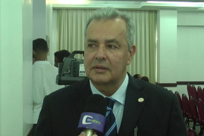 Mayrink Júnior é presidente da Amirt