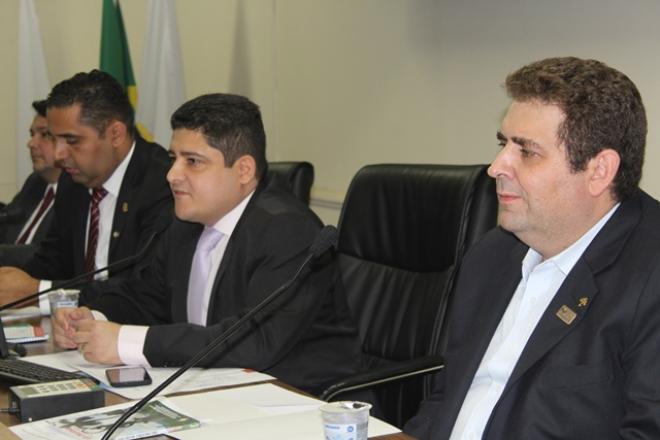 Presente na reunião, o prefeito Marcos Vinicius destacou a harmonia com o Legislativo