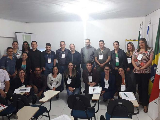 Juntos, estudamos e superamos os desafios que são demandados pelos municípios” enfatizou presidente da AMDI e prefeito de Timóteo, Geraldo Hilário