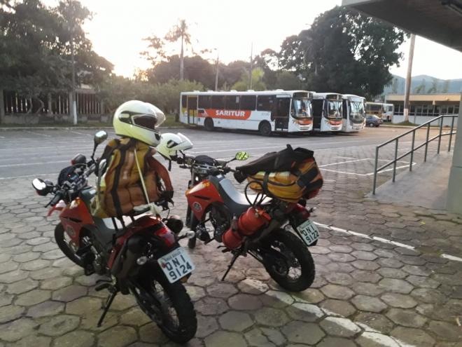 Urnas eletrônicas foram mantidas durante a noite no 14º BPM, sob guarda de policiais e Bombeiros Militares 