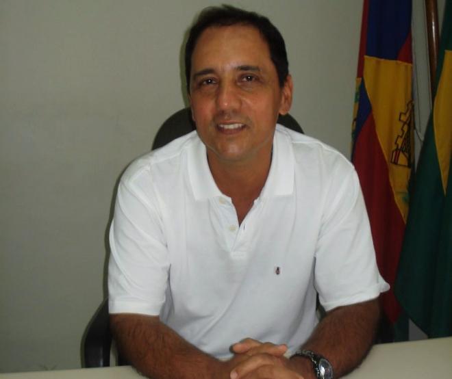 O médico legista Tales Edison Chaves responde processo em liberdade 