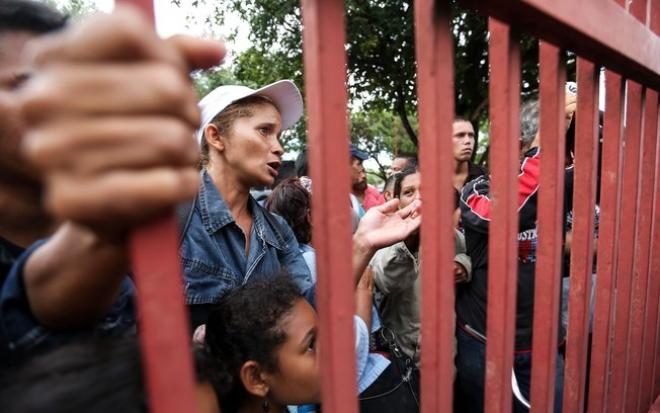 Imigrantes venezuelanos se acumulam em Boa Vista em busca de abrigo; Roraima pede socorro da União/ Marcelo Camargo/Agência Brasil