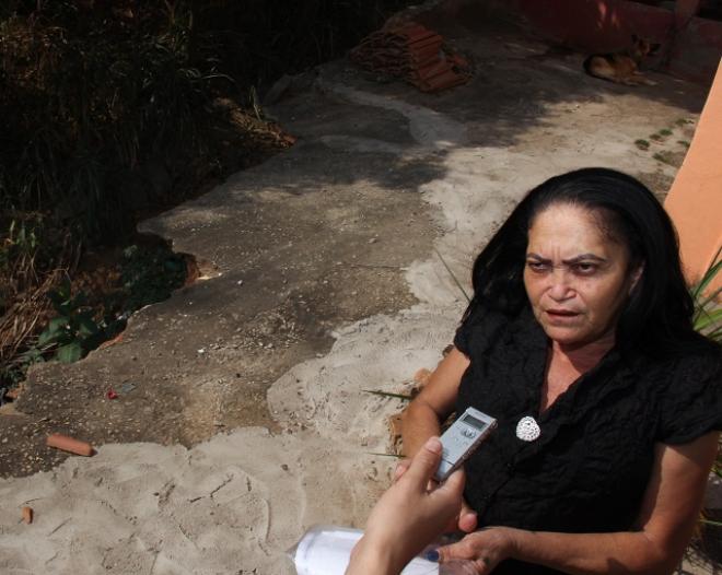 Fátima Geralda Silva destacou que o problema em sua residência começou em 2005, após uma obra da administração municipal