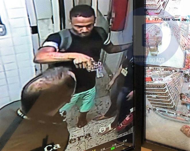 A polícia busca a identificação desse homem, que executou o assalto 