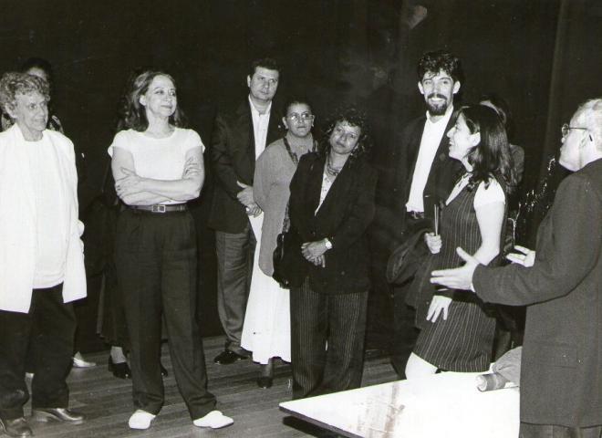Fernanda Montenegro (2ª da esquerda para a direita) apresentou-se no teatro Zélia Olguin