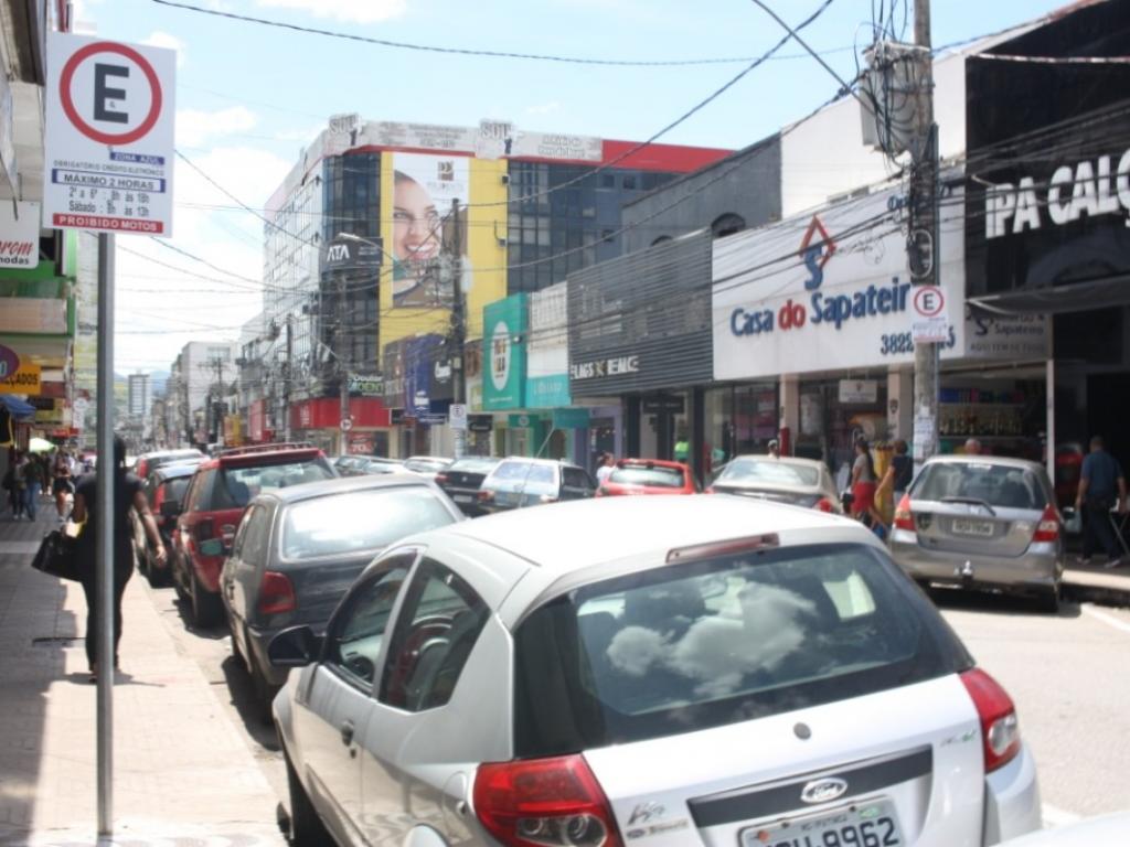 Estacionamento rotativo eletrônico começa a funcionar em junho em  Divinópolis; veja detalhes, Centro-Oeste