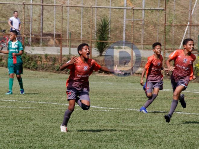 O time SUB-12 conquistou o título ao vencer o Ipatinga por 3 a 1