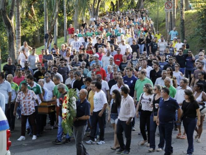 Familiares, amigos e desportistas prestaram última homenagem