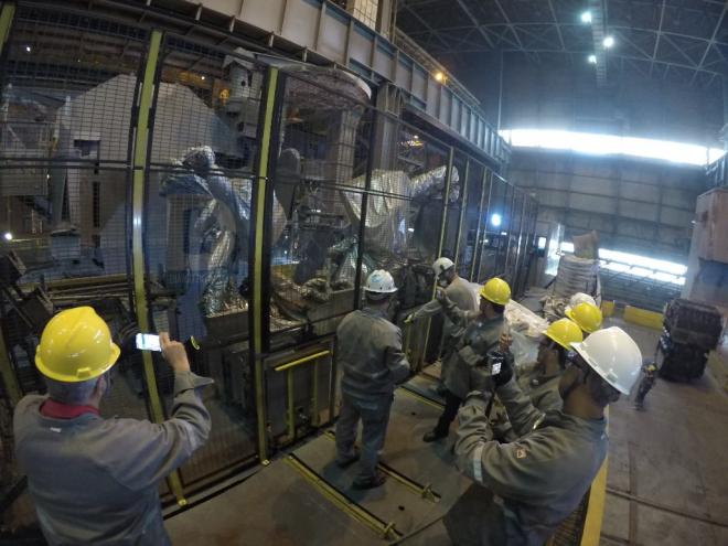 Equipamentos foram montados na linha de produção do distribuidor do lingotamento, afastando pessoas da panela em operação antes marcada pelo alto risco à vida 
