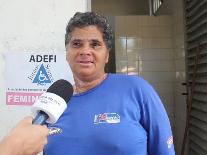 Maria Aparecida Vasconcelos, contou que ficou muito preocupada quando percebeu que não passava ônibus
