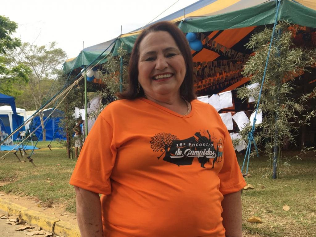 Maria José Caldeira Rocha não abre mão de participar e levar a família junto