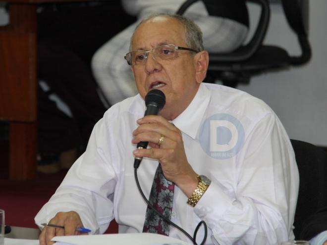 O vereador Moacir de Castro enviou um ofício à Semad com questionamentos acerca da poluição industrial em Timóteo 