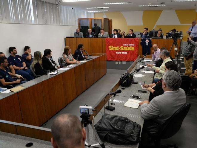 A prioridade da implantação do SAMU Regional foi um dos temas do encontro