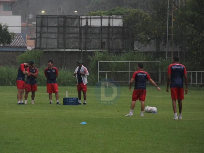 Técnico Gérson Evaristo ressaltou a importância de não cometer os mesmos erros das duas últimas rodadas