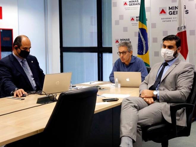 Acompanhado de secretários, Zema explicou que os protocolos do Minas Consciente permitem a reativação gradual e segura da economia