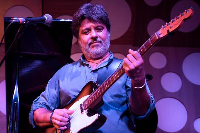 Luiz Brasil e Jussara Silveira vão apresentar 