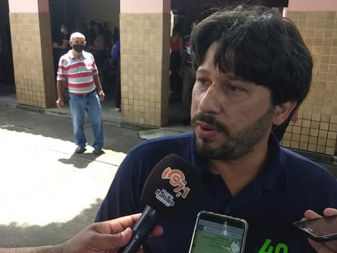 Douglas Willkys avaliou pontos da campanha eleitoral, ao votar na manhã de hoje, em Timóteo 