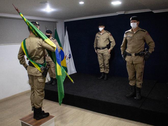 Solenidade de troca do comando ocorreu no auditório do Hotel Metropolitano, com medidas preventivas de enfrentamento da pandemia 