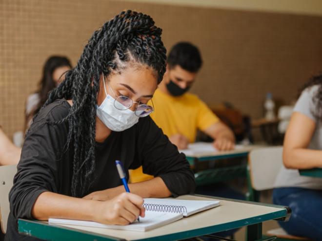 O Instituto Nacional de Estudos e Pesquisas Educacionais Anísio Teixeira (Inep), divulgou que a solicitação pode ser feita a partir do dia 25 de janeiro e seguem até o dia 29, na página do participante