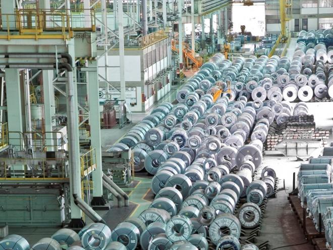 Do total de vendas, o mercado interno respondeu pela maior fatia; Foram 1001 mil toneladas, ou 93% do total, destinadas a empresas situadas no Brasil