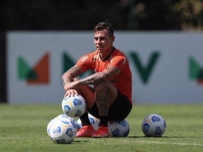 Convocado pela seleção chilena, é provável que Vargas enfrente o Fortaleza hoje, para que Hulk seja poupado