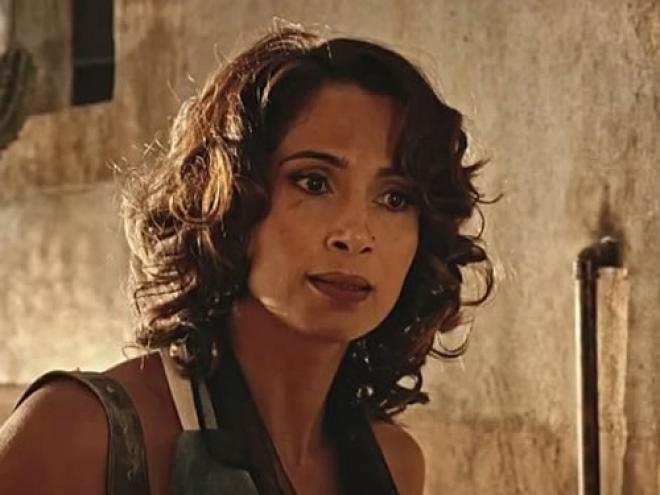 A atriz Camila Pitanga prestou depoimento à polícia sobre afogamento 