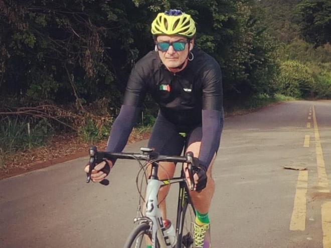 Tasso Carvalho integra o ''Canelas de Titânio'' e pratica ciclismo há alguns anos 