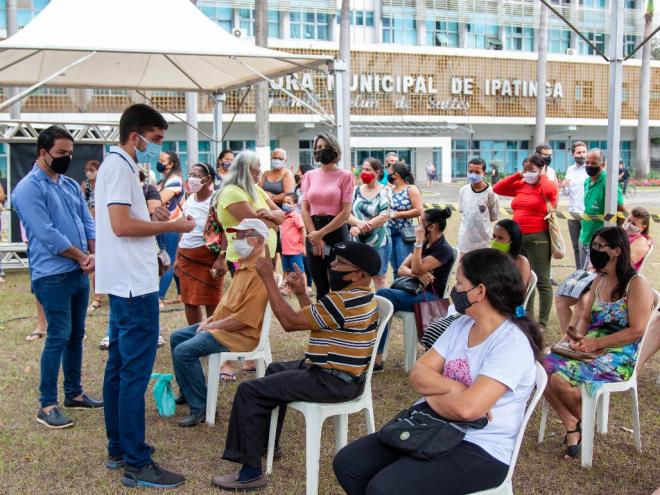 Atendimento de programa para zerar fila de espera por exames de ultrassom em Ipatinga começou hoje, na Praça dos Três Poderes 