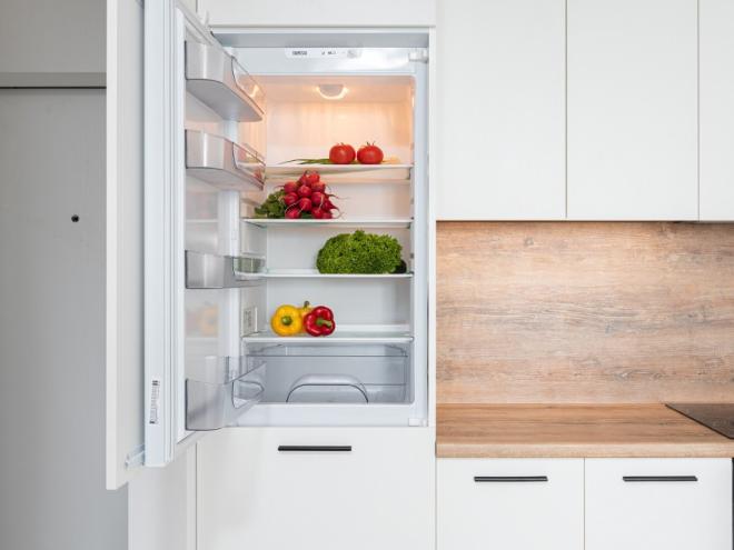 Além de uma marca de qualidade e promoções, há mais alguns pontos que devem ser considerados na hora de comprar o refrigerador ideal