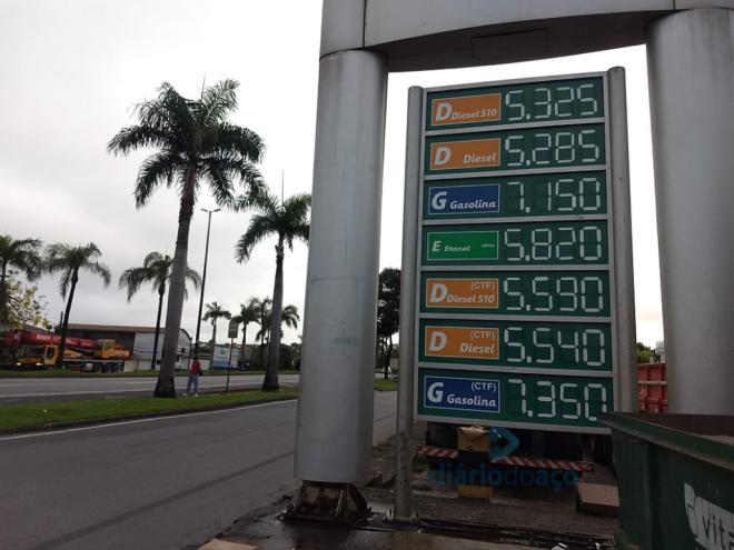 Preços dos combustíveis nesta terça-feira em Ipatinga: Gasolina passa de R$ 7 e etanol caminha para R$ 6 o litro 