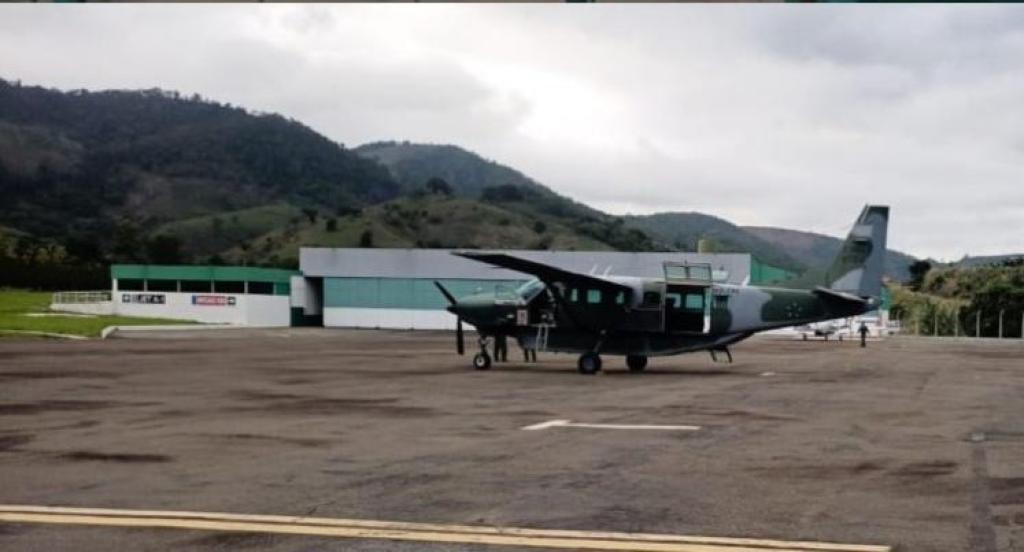 Outra aeronave irá transportar os corpos das outras três vítimas, para as suas cidades 