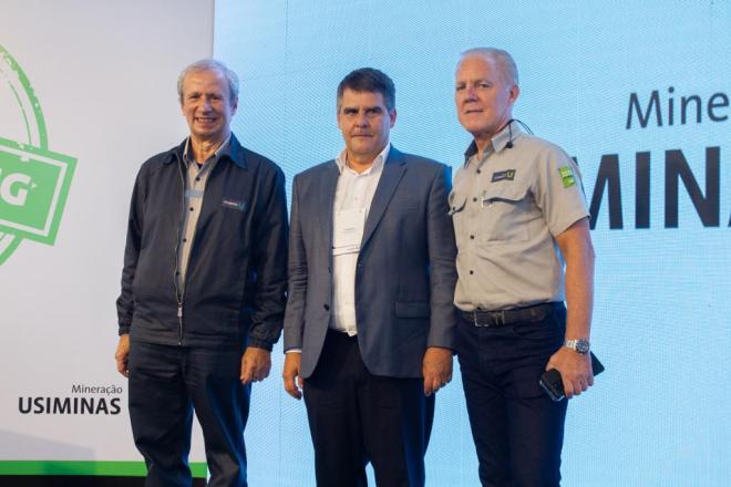 O presidente Sergio Leite, o vice-governador Paulo Brant e  Carlos Rezzonico, da Mineração Usimimas 