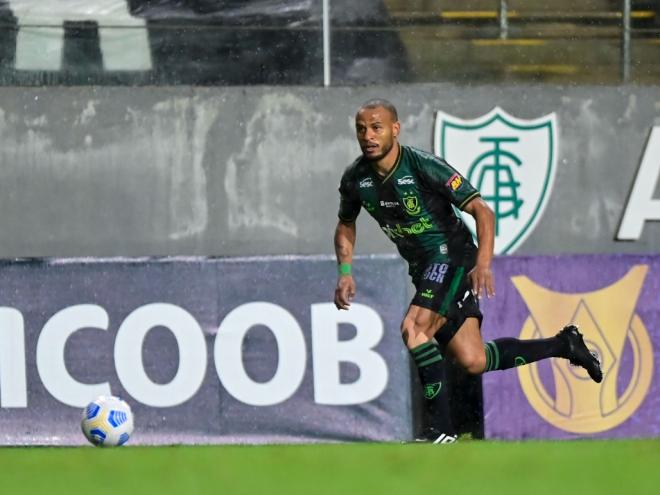Coelho precisa vencer o São Paulo em casa para garantir vaga na pré-Libertadores