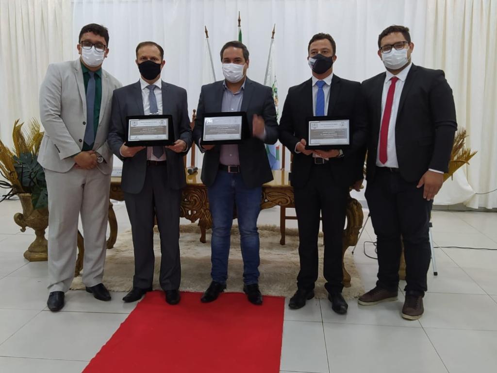 Quarta-feira foi dia de homenagens na Câmara de Ipaba 