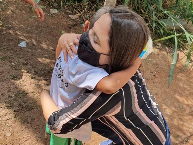 Uma das organizadoras, Fabiana Rose, destaca que o ato de doar desperta os valores de empatia, solidariedade e amizade com os pequenos