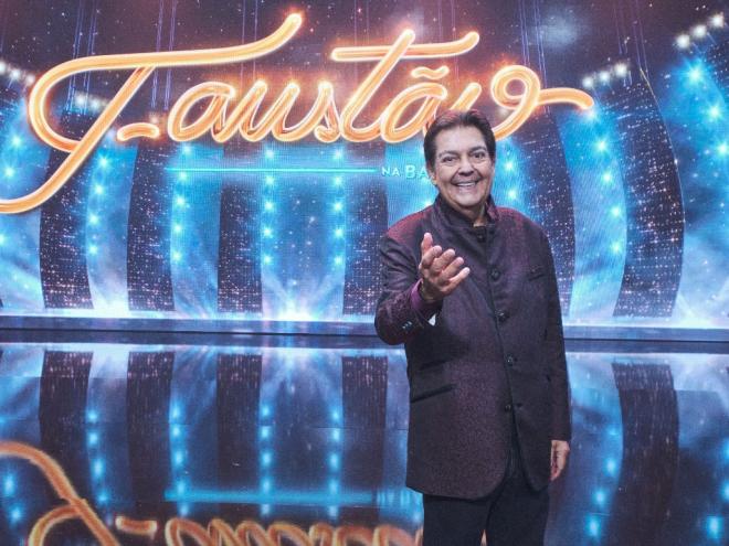Fausto Silva está de volta à emissora que praticamente o revelou para o sucesso 