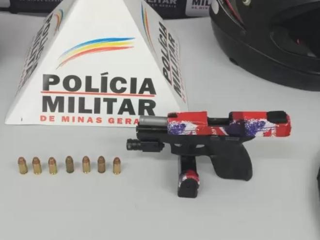 Pistola que pode ter sido usada em dupla assassinado dentro de Pronto Socorro 
