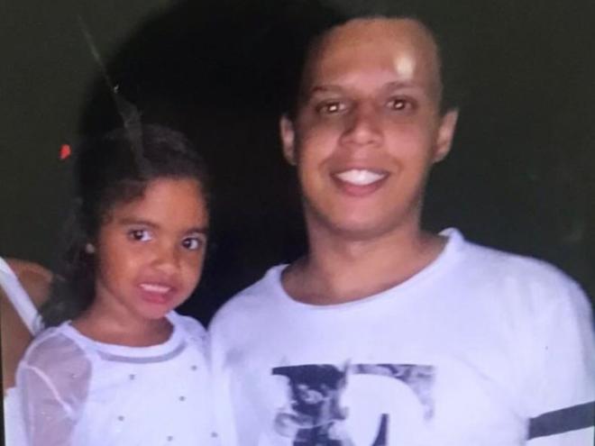 João Paulo Martins, segundo testemunhas, inconformado com a separação, jogou a filha no rio Piranga e pulou em seguida