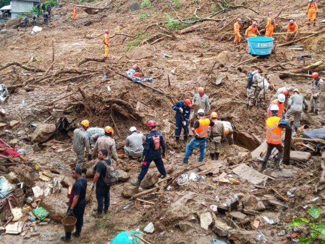 Equipe com atuação em Brumadinho e outras tragédias fica na cidade até quinta-feira (24/2)